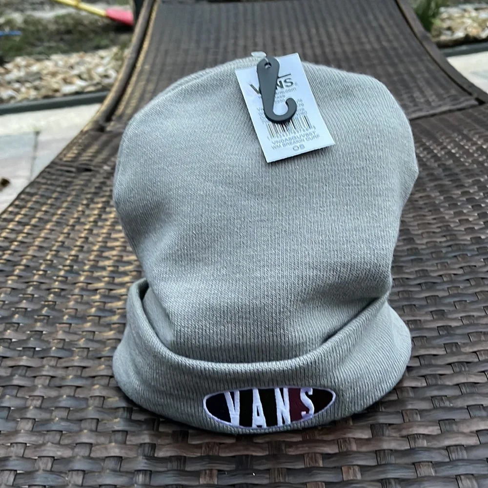 Vans WM Breakin Curf Grey Beanie Skateboarding Hat Women & Men VN0A5GUV85T - Picture 11 of 15